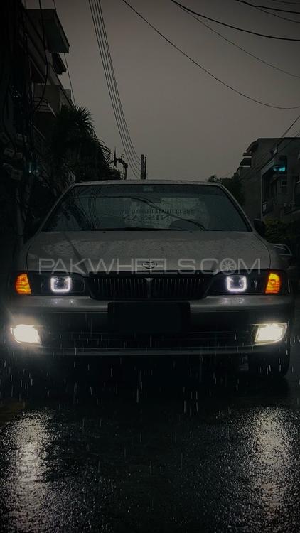 Nissan Sunny - 2001 B14 Image-1