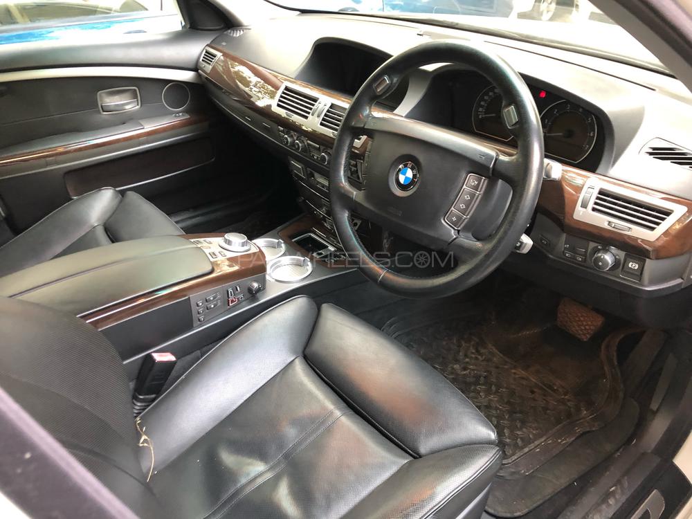 BMW 7 Series 2006 for Sale in Islamabad BMW 7 Series 2006 for Sale in Islamabad Image-6