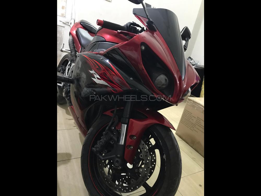 Yamaha YZF-R1 2011 for Sale Image-1