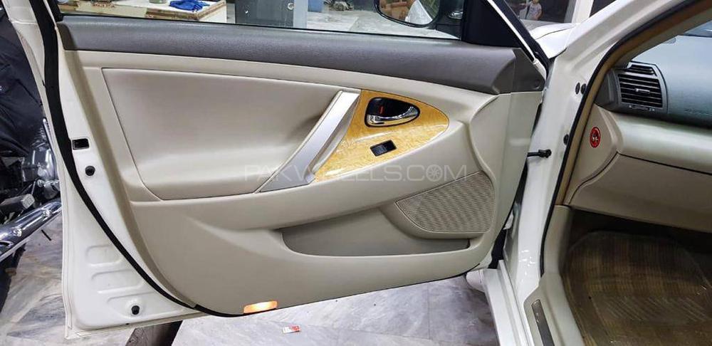 ٹویوٹا کیمری 2007 for Sale in کراچی ٹویوٹا کیمری 2007 for Sale in کراچی Image-6