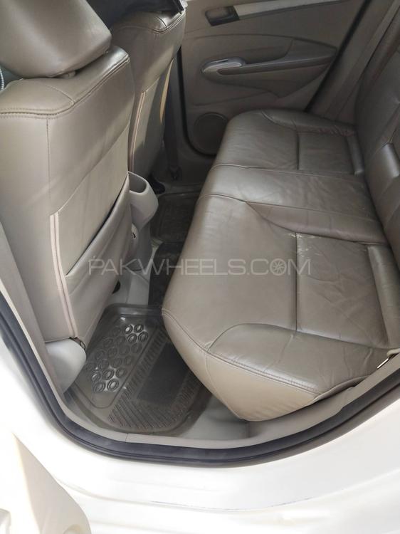 Honda City 2014 for Sale in Lahore Honda City 2014 for Sale in Lahore Image-9
