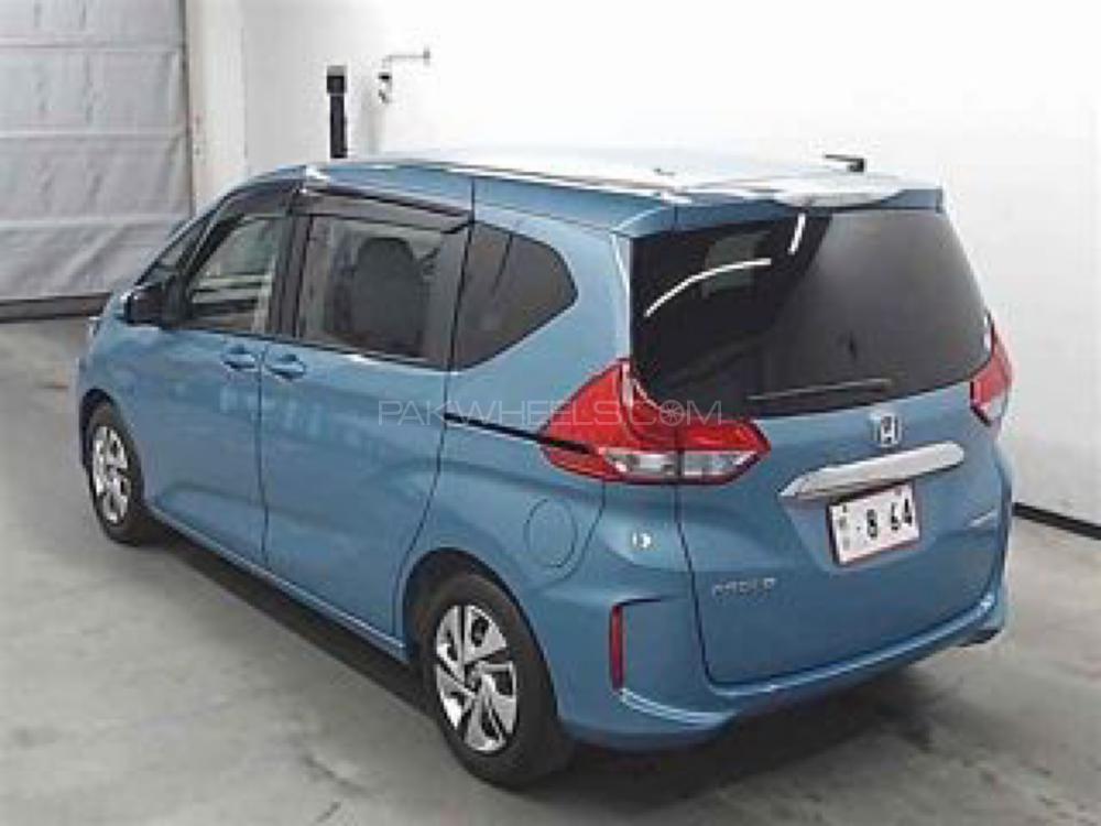 Honda Freed 2017 for Sale in Karachi Honda Freed 2017 for Sale in Karachi Image-2