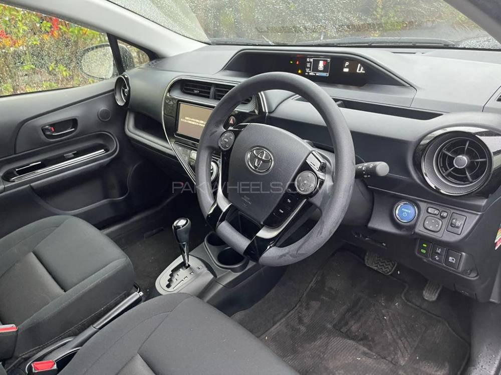 Toyota Aqua 2018 for Sale in Lahore Toyota Aqua 2018 for Sale in Lahore Image-7