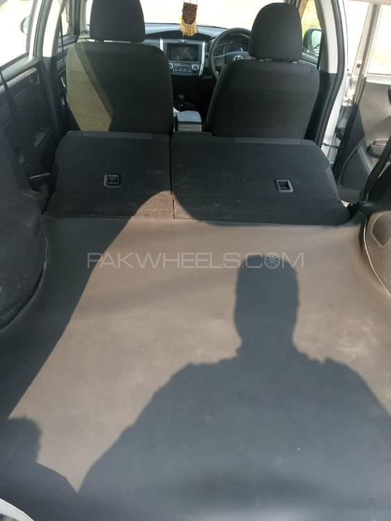 Toyota Corolla Fielder 2017 for Sale in Mandi bahauddin Toyota Corolla Fielder 2017 for Sale in Mandi bahauddin Image-6