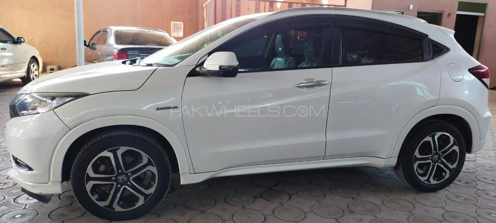 ہونڈا ویزِل 2015 for Sale in پشاور ہونڈا ویزِل 2015 for Sale in پشاور Image-3