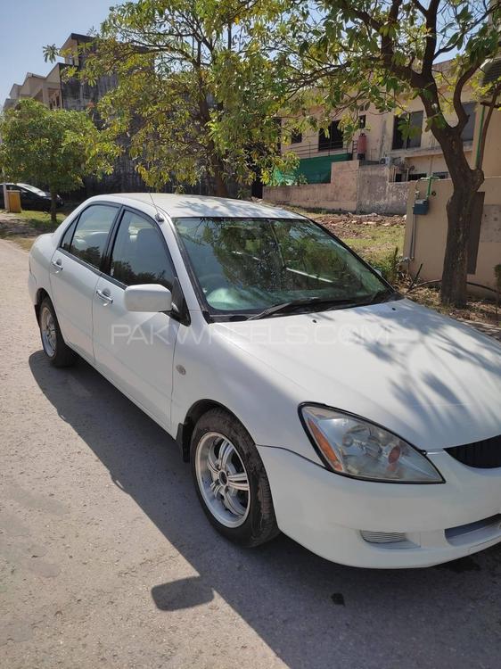 Mitsubishi Lancer 2004 for Sale in Islamabad Mitsubishi Lancer 2004 for Sale in Islamabad Image-9