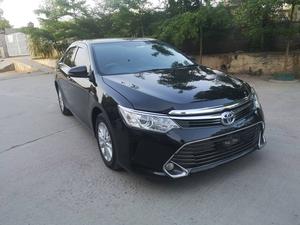Toyota Camry Hybrid 2014 for Sale in Islamabad