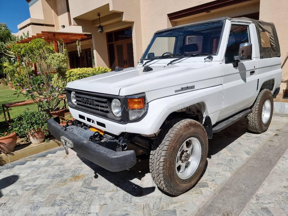 Toyota Land Cruiser RKR 1990 for sale in Karachi | PakWheels