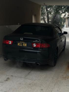 Honda Accord - 2005
