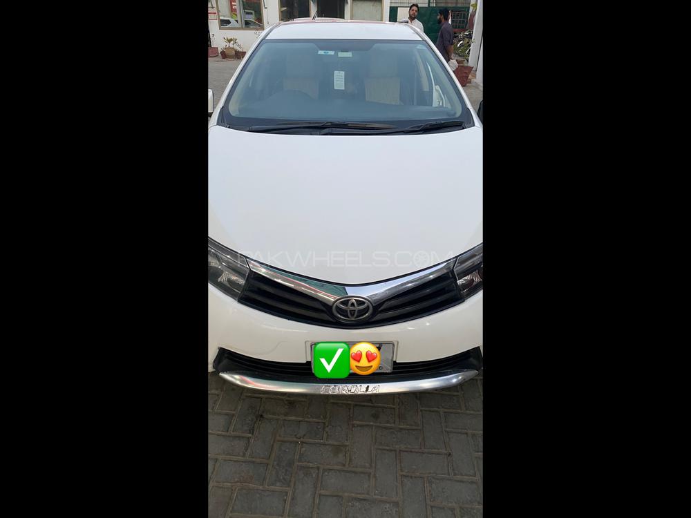 ٹویوٹا کرولا 2015 for Sale in فیصل آباد ٹویوٹا کرولا 2015 for Sale in فیصل آباد Image-9