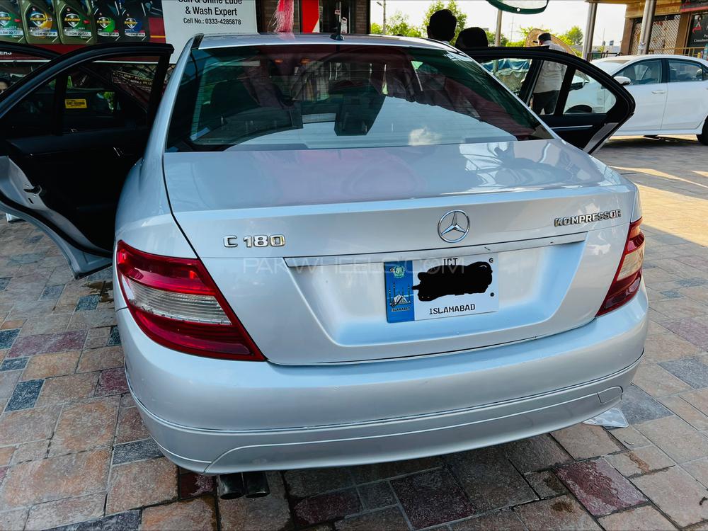 Mercedes Benz C Class 2007 for Sale in Lahore Mercedes Benz C Class 2007 for Sale in Lahore Image-8
