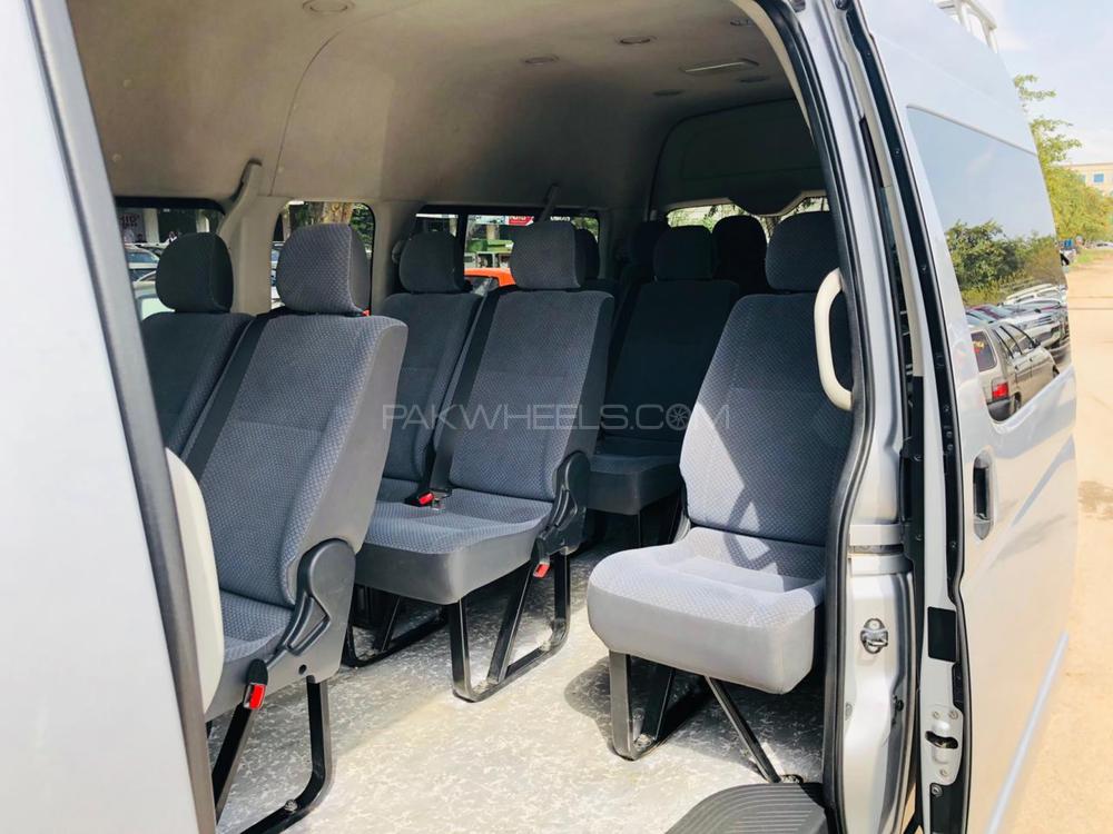 Toyota Hiace 2013 for Sale in Islamabad Toyota Hiace 2013 for Sale in Islamabad Image-6