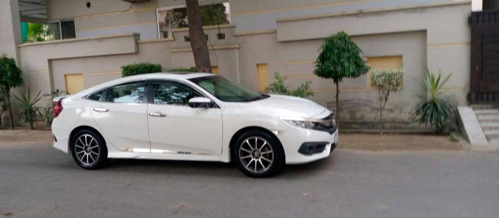 ہونڈا سوک 2016 for Sale in گجرانوالہ ہونڈا سوک 2016 for Sale in گجرانوالہ Image-5