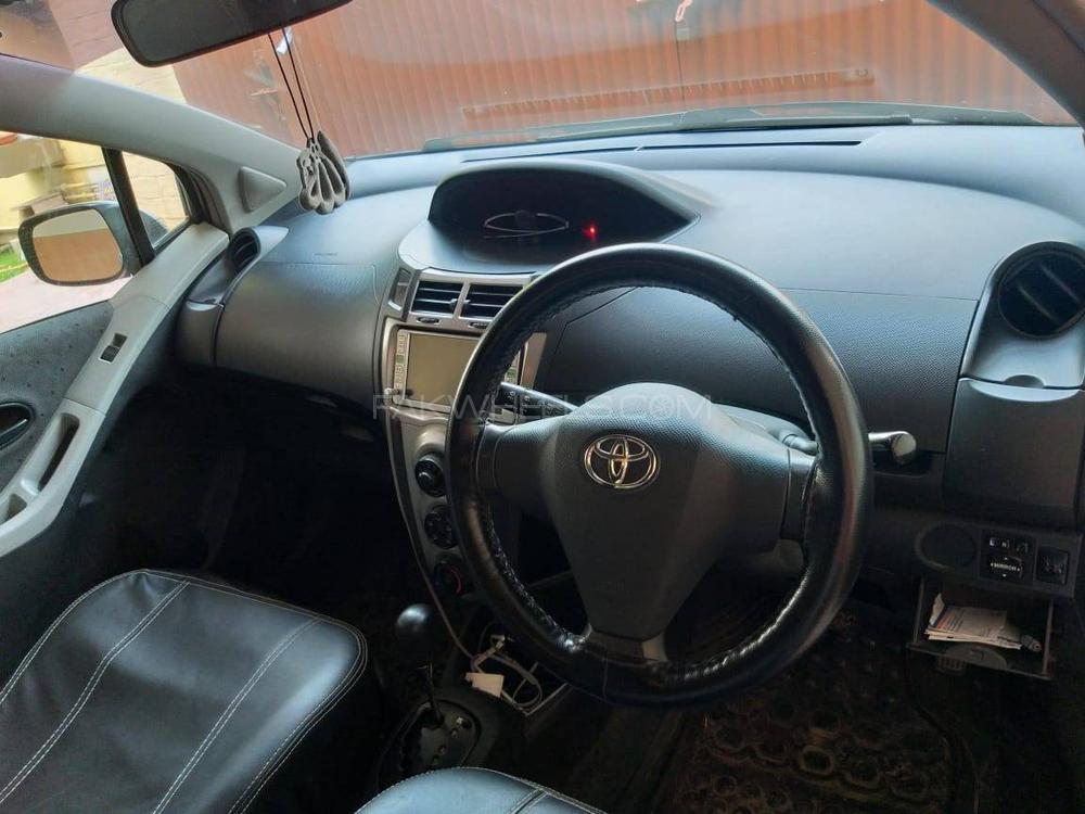 Toyota Vitz 2013 for Sale in Lahore Toyota Vitz 2013 for Sale in Lahore Image-5