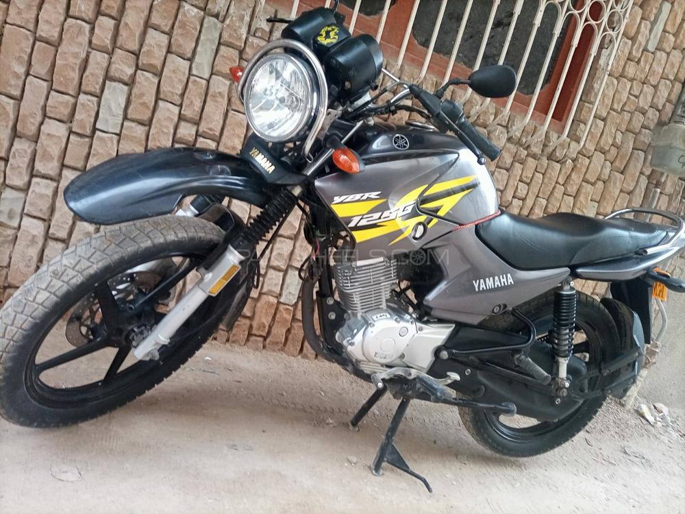 Yamaha YBR 125 2019 for Sale in Karachi Image-1