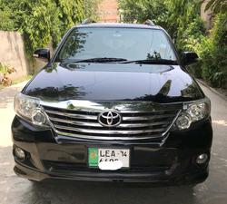 Toyota Fortuner 2014 for Sale in Lahore