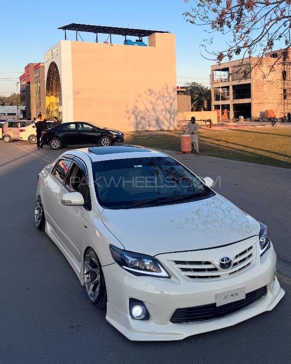Toyota Corolla - 2013 E140 Image-1