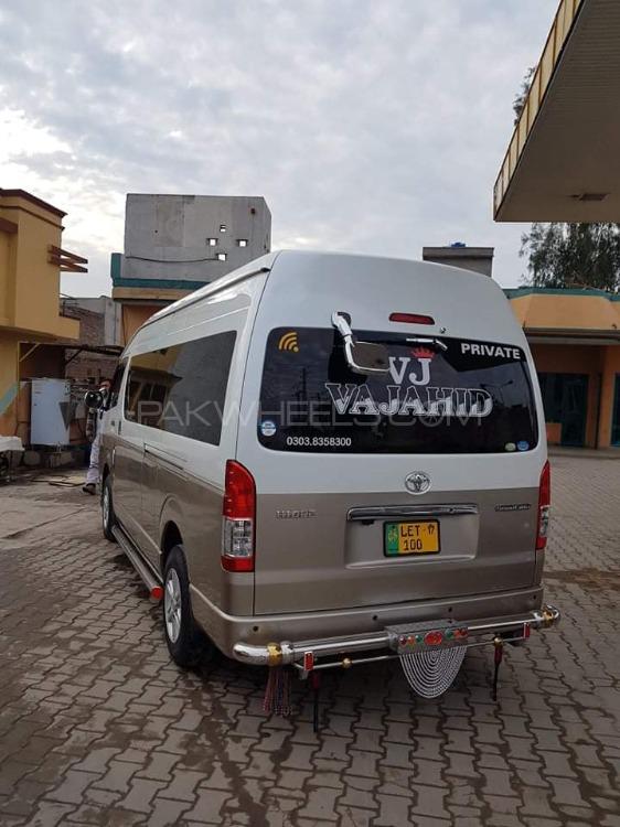 Toyota Hiace 2017 for Sale in Gujranwala Image-1