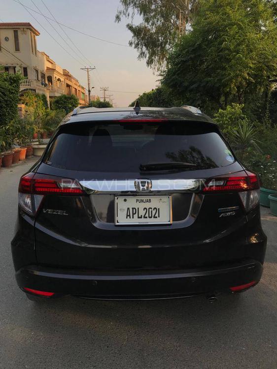 Honda Vezel 2017 for Sale in Gujranwala Honda Vezel 2017 for Sale in Gujranwala Image-15