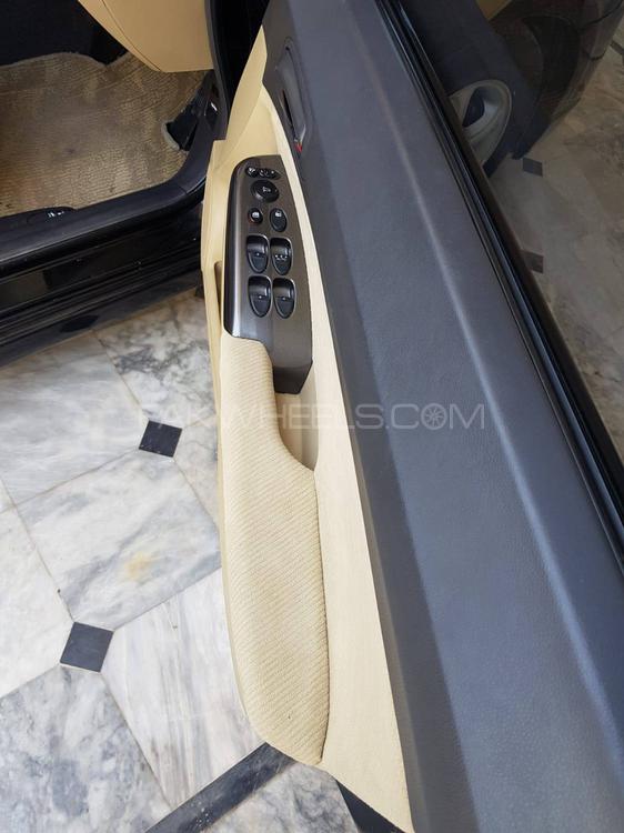 Honda Civic 2010 for Sale in Islamabad Honda Civic 2010 for Sale in Islamabad Image-5