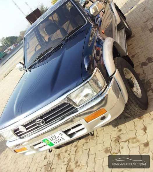 Toyota Surf 1993 for Sale in Gujranwala Image-1