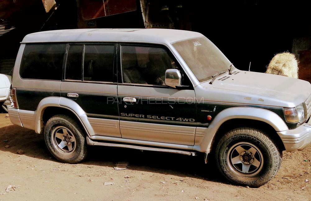 Mitsubishi Pajero 1990 for Sale in Sargodha Image-1