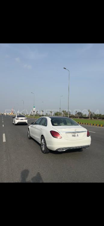Mercedes Benz C Class - 2019 Whitey Image-1