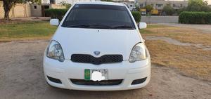 Toyota Vitz 2004 for Sale in Faisalabad