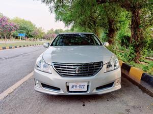 Toyota Crown 2008 for Sale in Islamabad