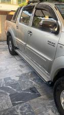 Toyota Hilux Vigo Champ G 2008 for Sale in Islamabad