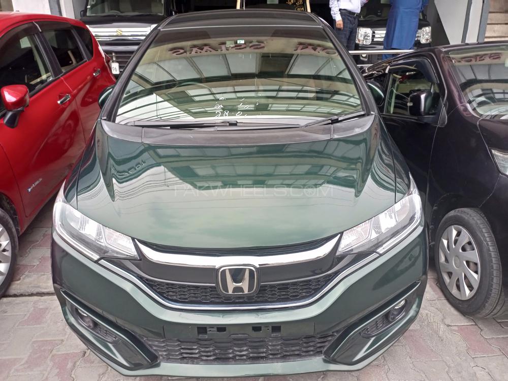 Honda Fit 2019 for Sale in Lahore Image-1