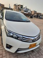 Toyota Corolla XLi VVTi 2015 for Sale in Fort Abbass