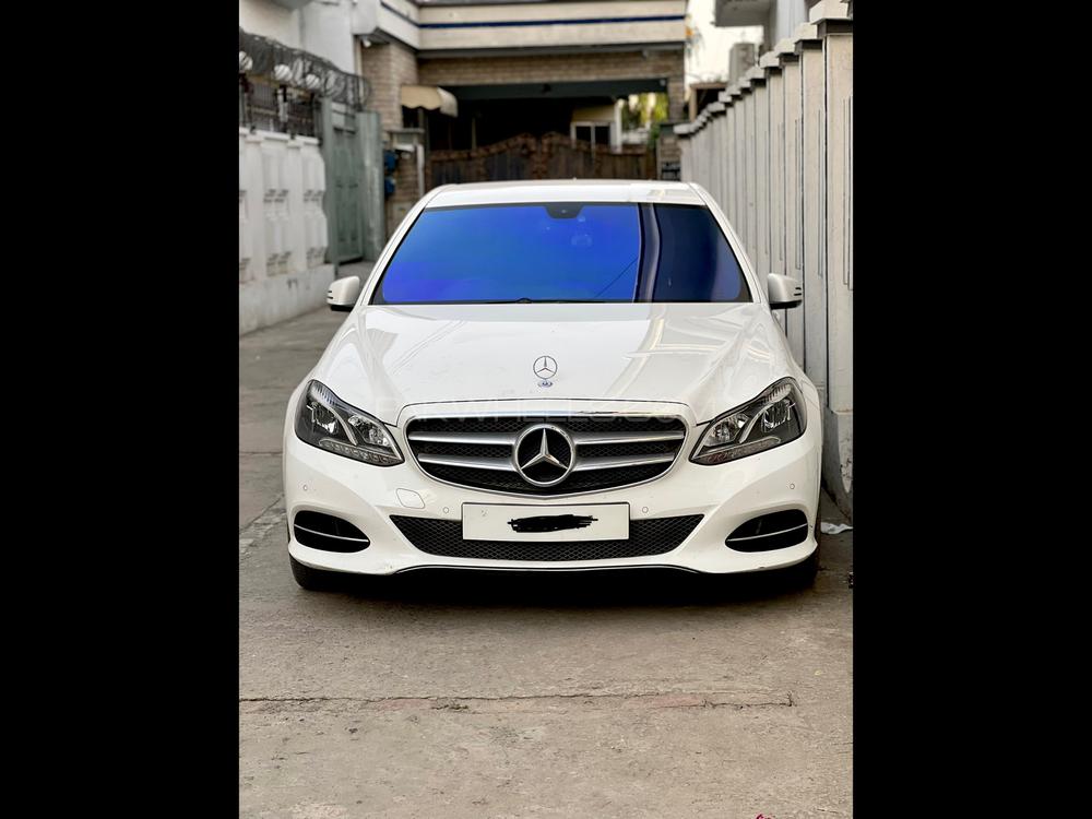 Mercedes Benz E Class 2013 for Sale in Faisalabad Image-1