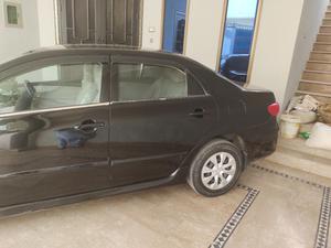 Toyota Corolla XLi VVTi 2012 for Sale in Fort Abbass