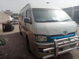 Toyota Hiace Standard 2.5 2012 for Sale in Hafizabad