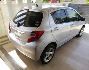 Toyota Vitz F 1.0 2016 for Sale in Islamabad