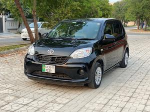 Toyota Passo X 2016 for Sale in Lahore