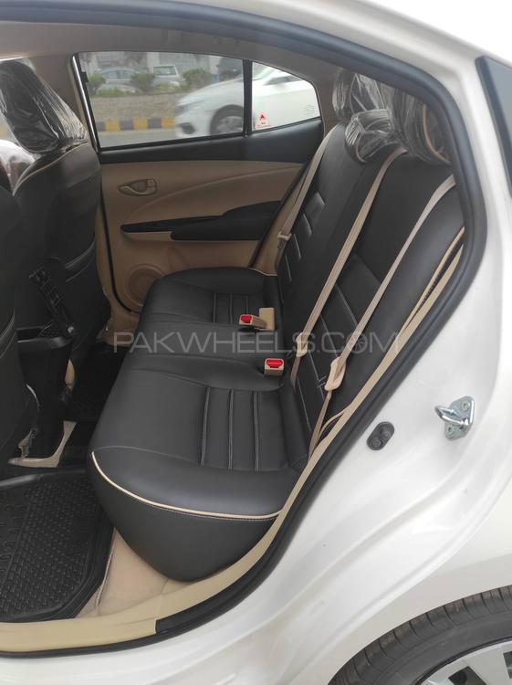 Toyota Yaris 2021 Japanese synthetic gum leather right seat Image-1