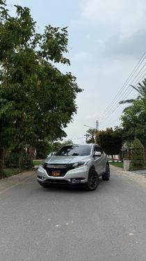 Honda Vezel - 2013