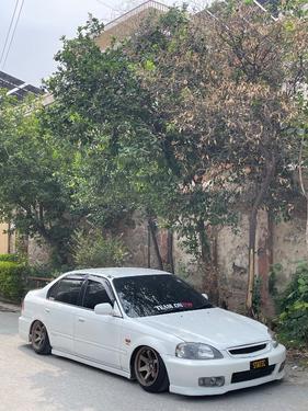 ہونڈا سوک - 2000