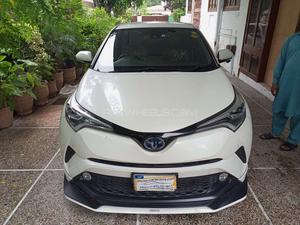 Toyota C-HR G 1.8 2017 for Sale in Islamabad