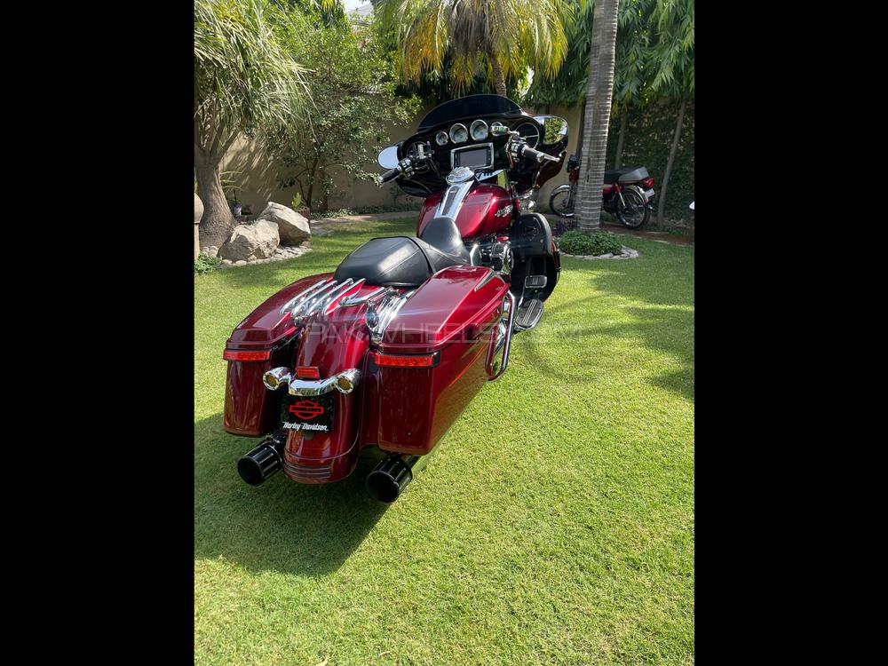 ہارلی ڈيوڈسن Street Glide 2016 for Sale ہارلی ڈيوڈسن Street Glide 2016 for Sale Image-2