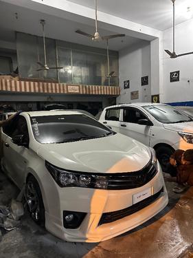 ٹویوٹا کرولا - 2017