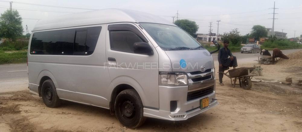 Toyota Hiace 2014 for Sale in Sarai alamgir Image-1