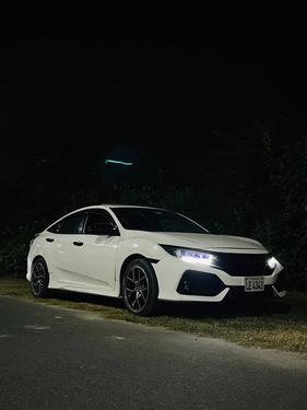 ہونڈا سوک - 2016