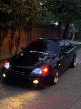 ہونڈا سوک - 2000