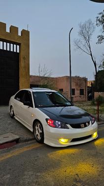 ہونڈا سوک - 2005