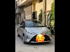 Toyota Vitz F 1.0 2019 for Sale in Lahore