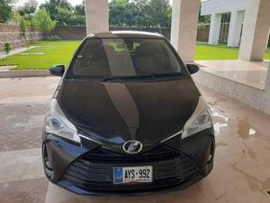 Toyota Vitz F 1.0 2019 for Sale in Islamabad