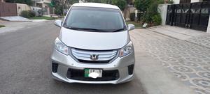 Honda Freed Hybrid Modulo X Honda Sensing 2013 for Sale in Lahore